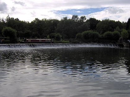 kelston lock cotswold water park