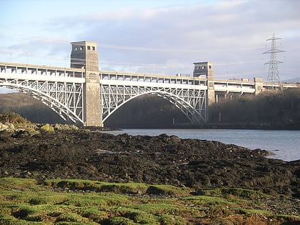 Puente Britannia