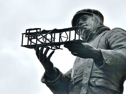 Estatua de Charles Rolls