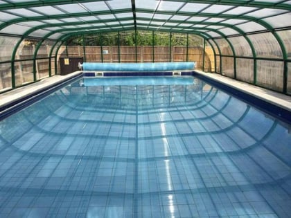 milborne port community swimming pool