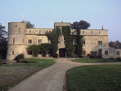 Woodcroft Castle