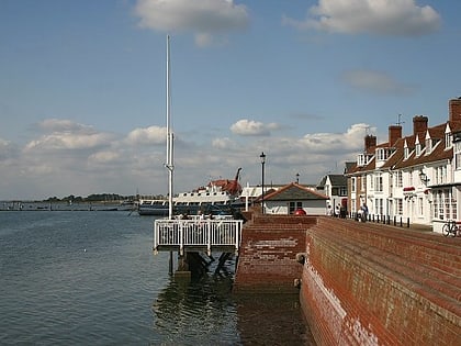 burnham on crouch