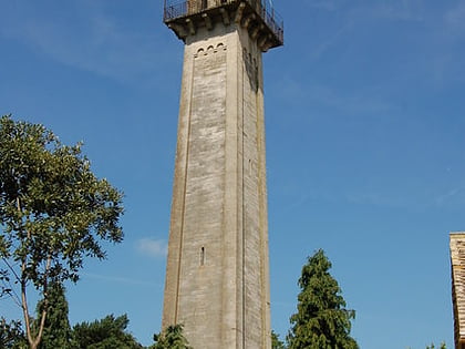 somerset monument cotswold water park