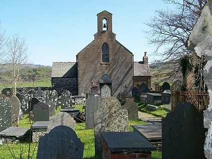 st cynhaearns church tremadog