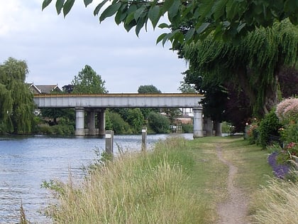 Staines Railway Bridge