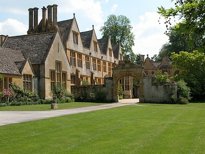 stanway house broadway