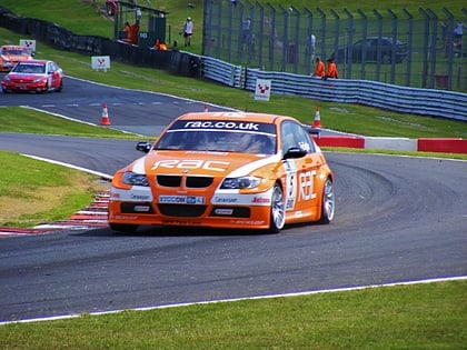 oulton park tarporley