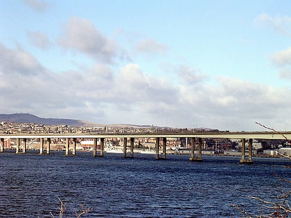 Pont routier du Tay