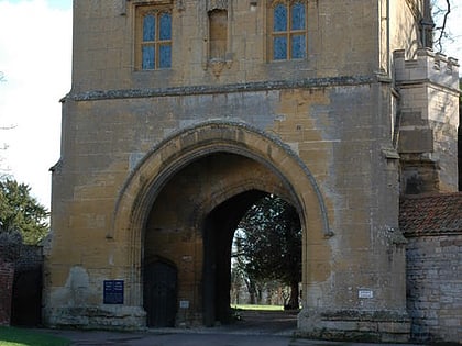 abbey gatehouse tewkesbury