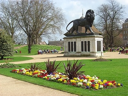 forbury gardens reading