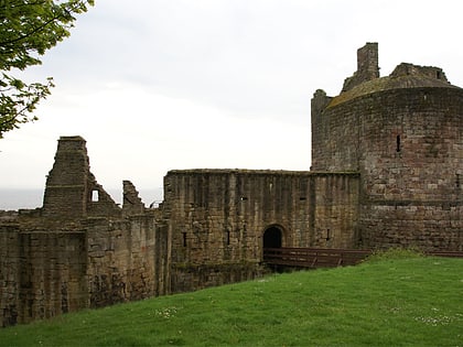 ravenscraig castle kirkcaldy