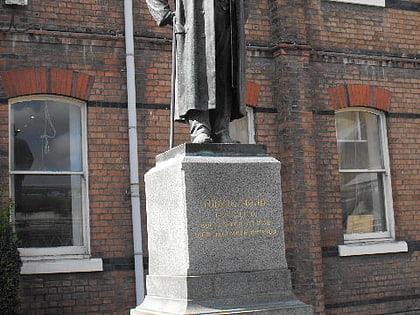 statue of ludwig mond northwich
