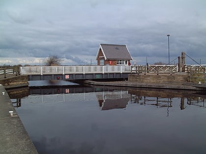 stainforth and keadby canal