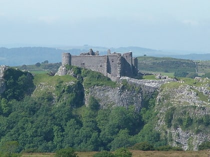 carreg cennen castle brecon beacons nationalpark