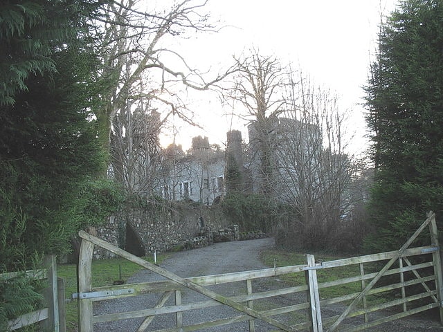 bryn bras castle llanrug