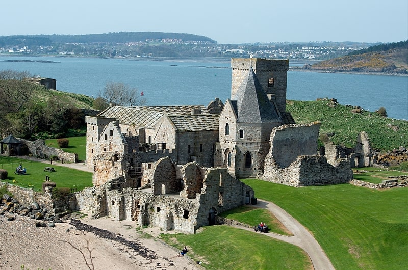 inchcolm abbey south queensferry