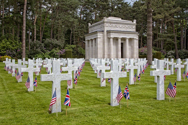 brookwood military cemetery woking