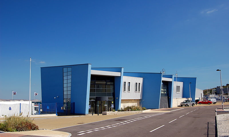 weymouth and portland national sailing academy isle of portland
