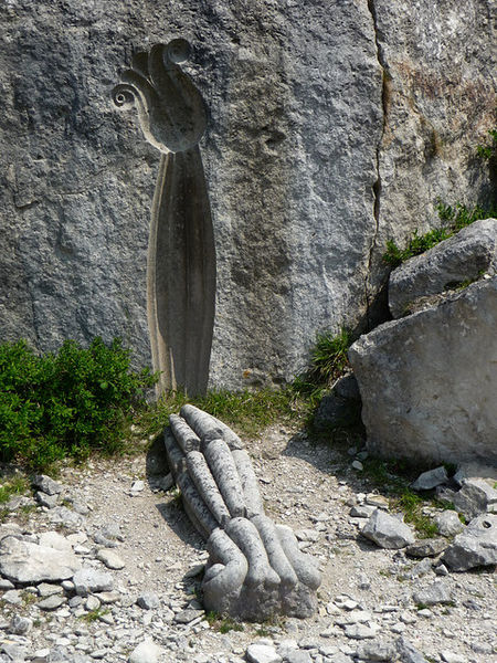 Tout Quarry