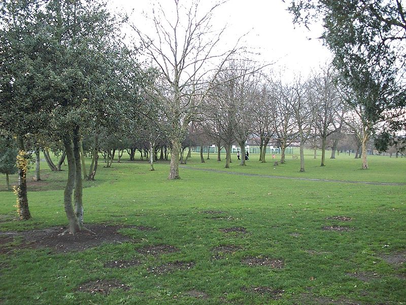 Roe Green Park, Londres