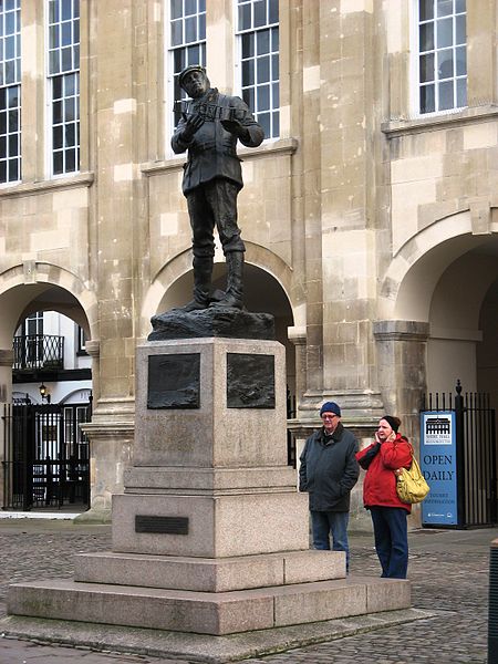 Statue of Charles Rolls