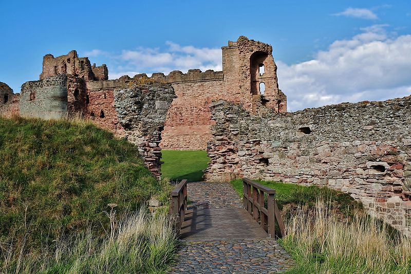 Tantallon Castle