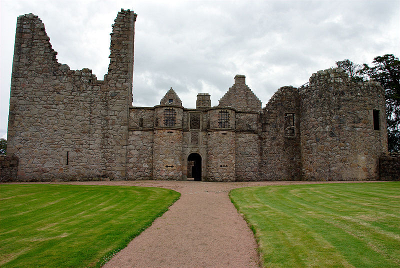 Tolquhon Castle