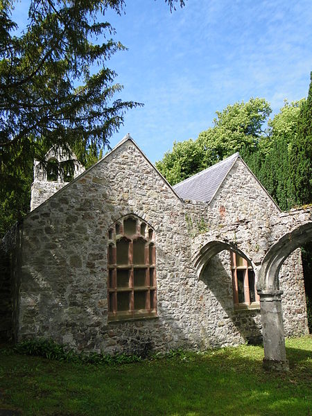 Vieille église de St Nidan