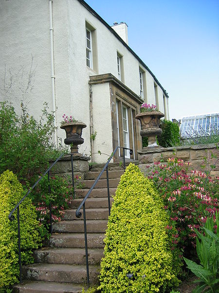 Inveresk Lodge Garden