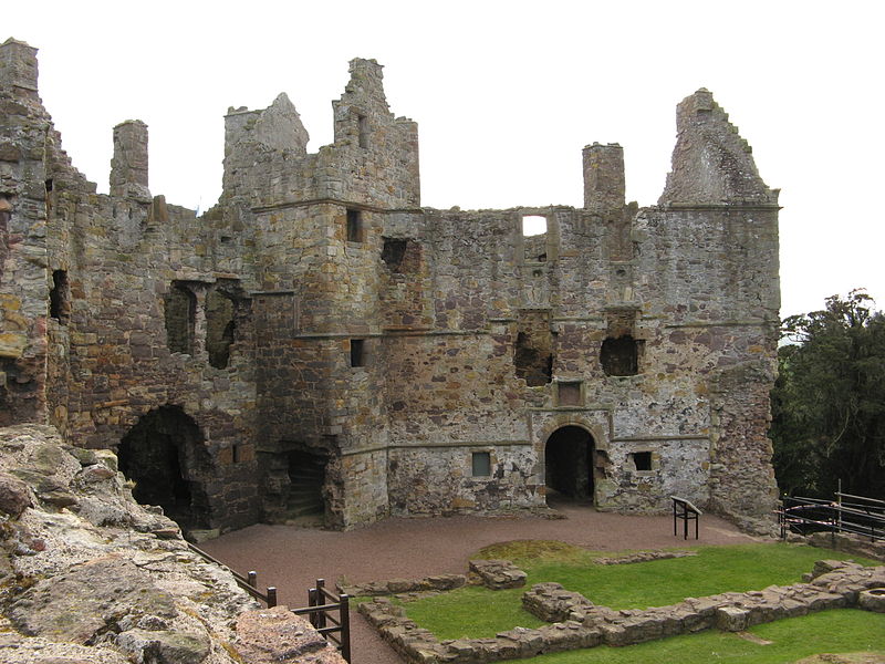 Dirleton Castle