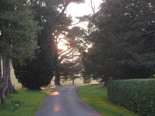 Luscombe Castle