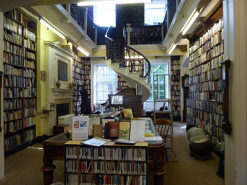 Bromley House Library