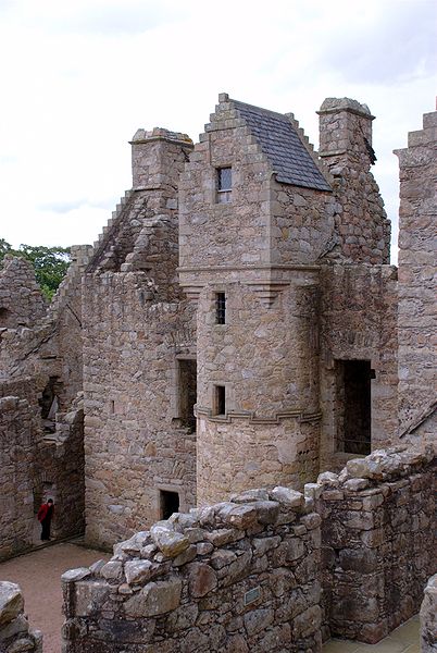 Tolquhon Castle