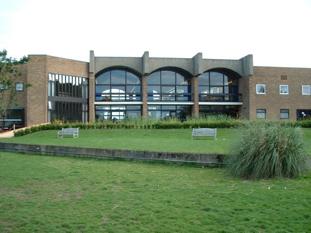 St Aidan's College