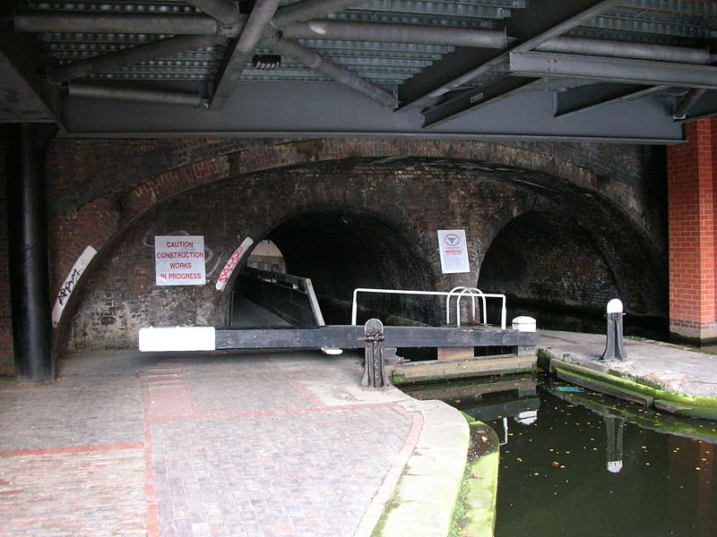 Birmingham-und-Fazeley-Kanal