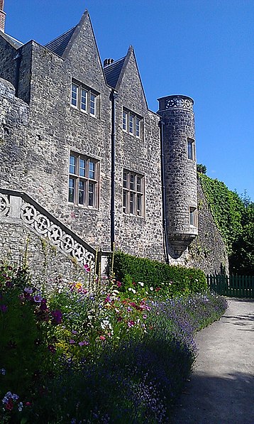 St Fagans Castle