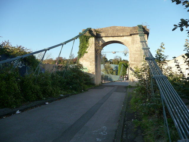 Victoria Bridge