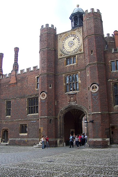 Hampton Court astronomical clock