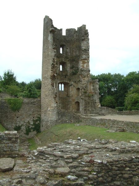 Farleigh Hungerford Castle