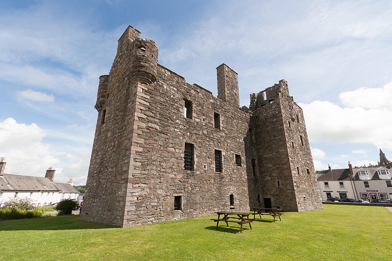 MacLellan’s Castle