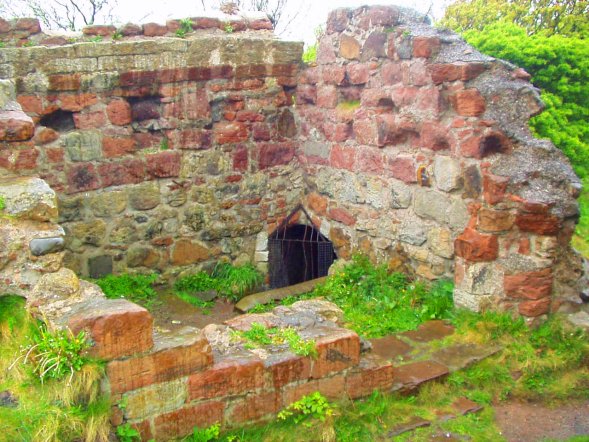 Ardrossan Castle