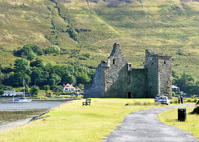 Lochranza Castle