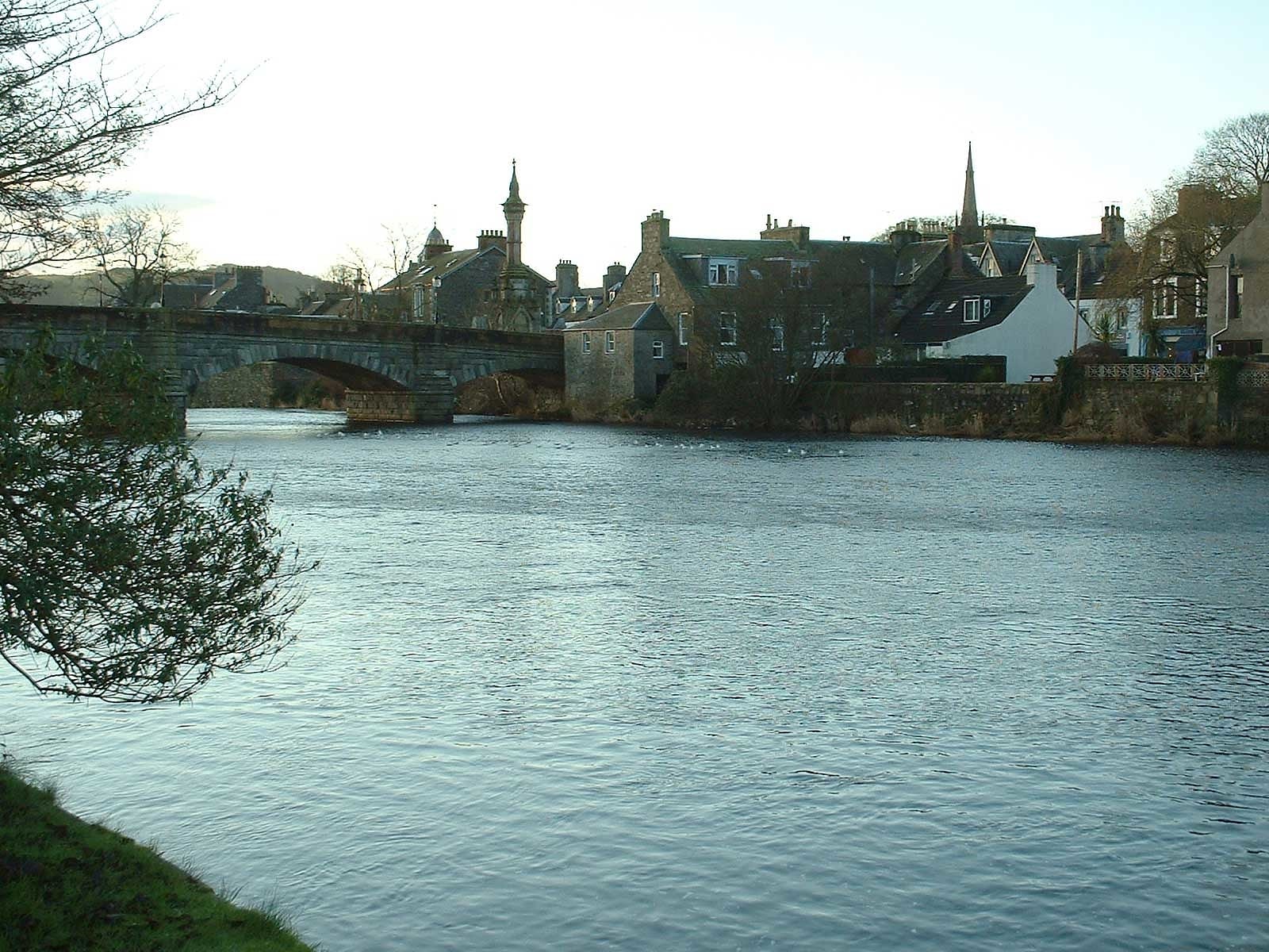 Newton Stewart, Gran Bretaña