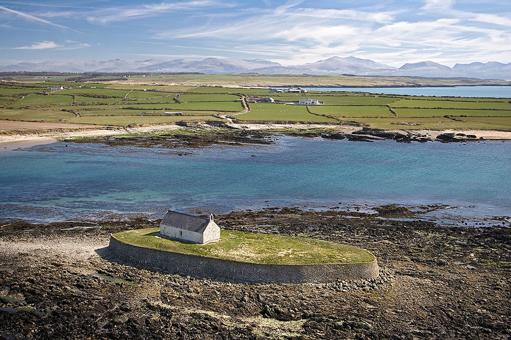 Cribinau, Grande-Bretagne