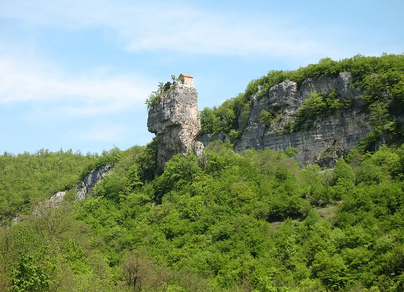 Katskhi pillar