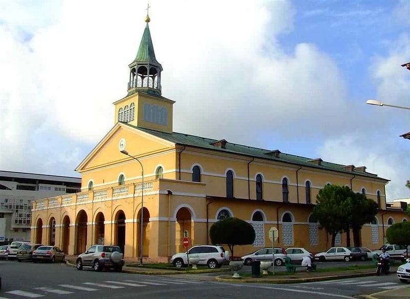 catedral del santo salvador de cayena