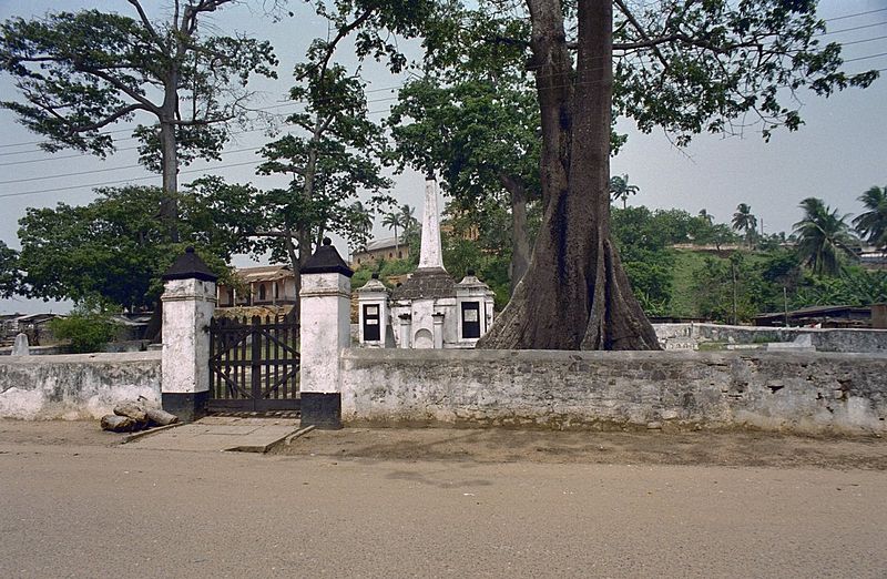 Cementerio holandés de Elmina