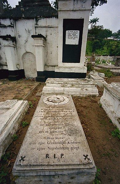 Niederländischer Friedhof in Elmina