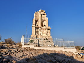 monument de philopappos athenes