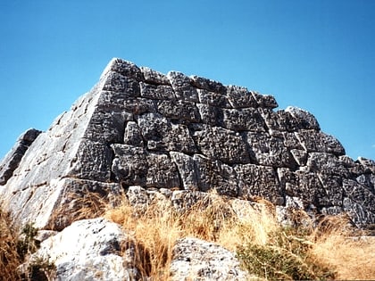 Pyramide d'Hellénikon